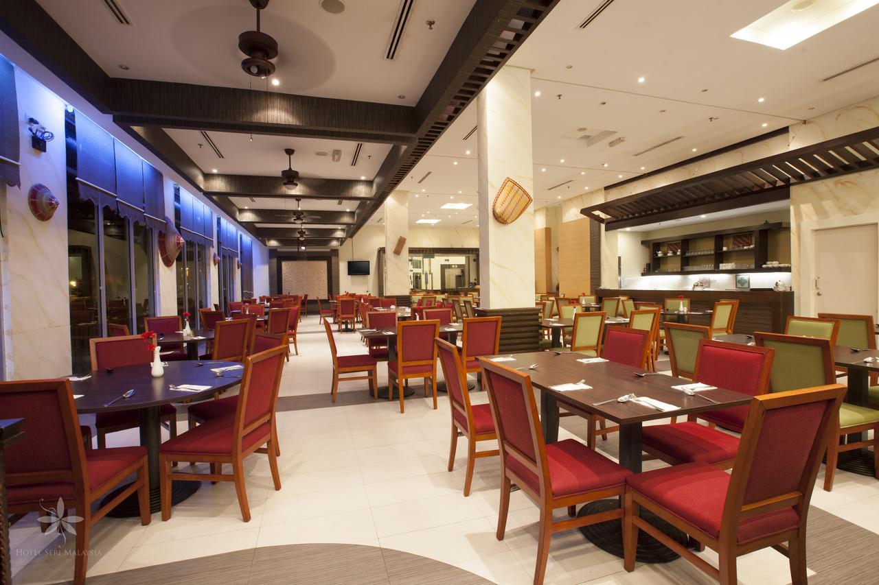 Hotel Seri Malaysia Lawas Exterior photo