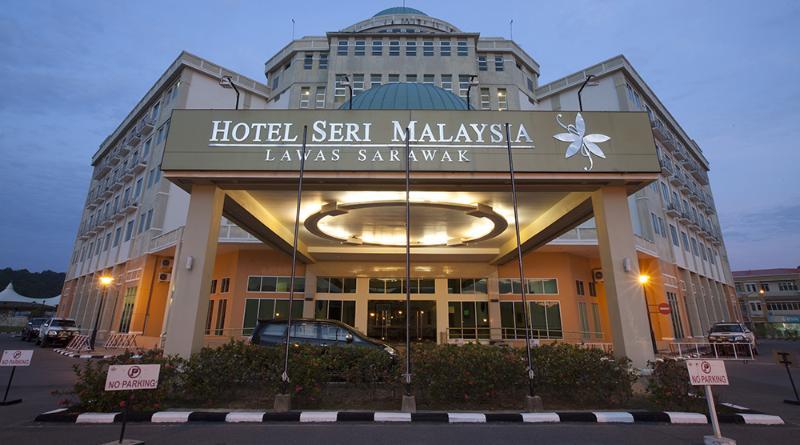 Hotel Seri Malaysia Lawas Exterior photo